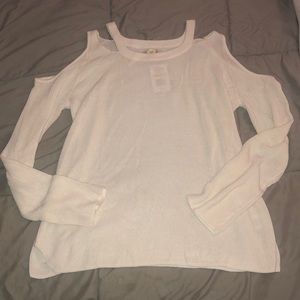 Pink Republic Junior’s Ivory Cold Shoulder Sweater